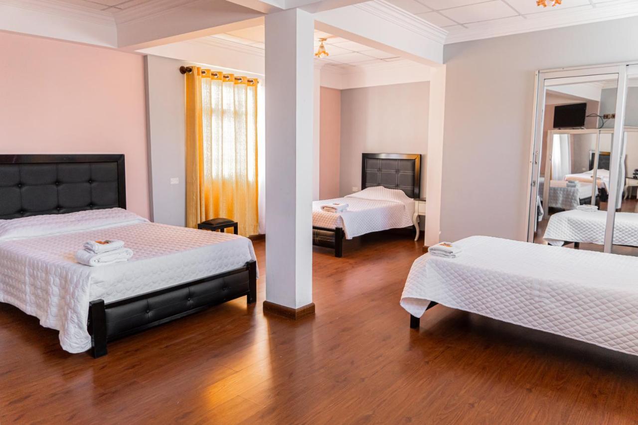 Hotel Residencial Velia & Victoria à Cochabamba Extérieur photo